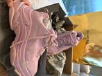 Balenciaga Triple S sneakers babypink/lichtroze maat 38, Ophalen, Balenciaga, Roze, Sneakers of Gympen
