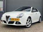 Alfa Romeo Giulietta 1.4 Turbo 150 PK Sprint Clima/Cruise/Pa, Auto's, Stof, Gebruikt, Zwart, 4 cilinders