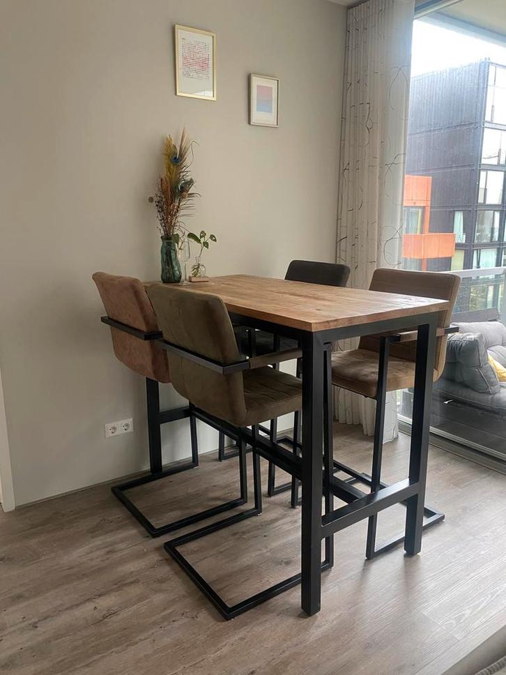 Industriële hoge eettafel inclusief stoelen, Huis en Inrichting, Barren, Zo goed als nieuw, Ophalen