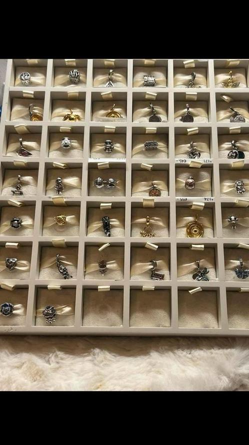 Pandora, Sieraden, Tassen en Uiterlijk, Bedels, Zo goed als nieuw, Pandora, Zilver, 4 bedels of meer, Verzenden