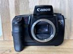 A1115. Canon EOS 5 body, analoge camera