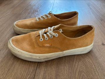 Oranje suède Vans (maat 38-39) beschikbaar voor biedingen