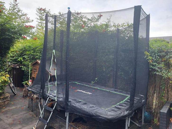 Trampoline 270 x 185 cm, Kinderen en Baby's, Speelgoed | Buiten | Trampolines, Gebruikt, Ophalen