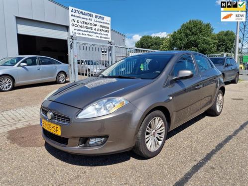 Fiat Bravo 1.4 Dynamic/Apk 30-06-2026, Auto's, Fiat, Bedrijf, Te koop, Bravo, ABS, Airbags, Airconditioning, Centrale vergrendeling