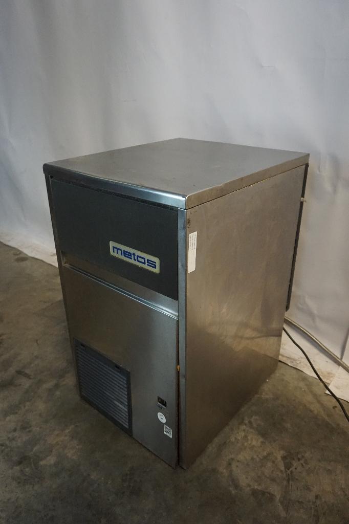 Defecte Metos ijsblokjesmachine CB425A-Q, Ophalen, Gebruikt