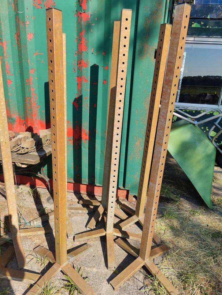 12 x gegalvaniseerde Spring staanders+5 balken., Dieren en Toebehoren, Paarden en Pony's | Overige Paardenspullen, Springen, Ophalen