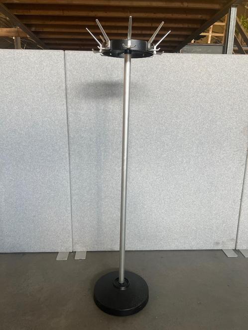 Kapstok , H181 cm, 40 euro, Huis en Inrichting, Woonaccessoires | Kapstokken, Gebruikt, Staande kapstok, 150 tot 200 cm, Metaal