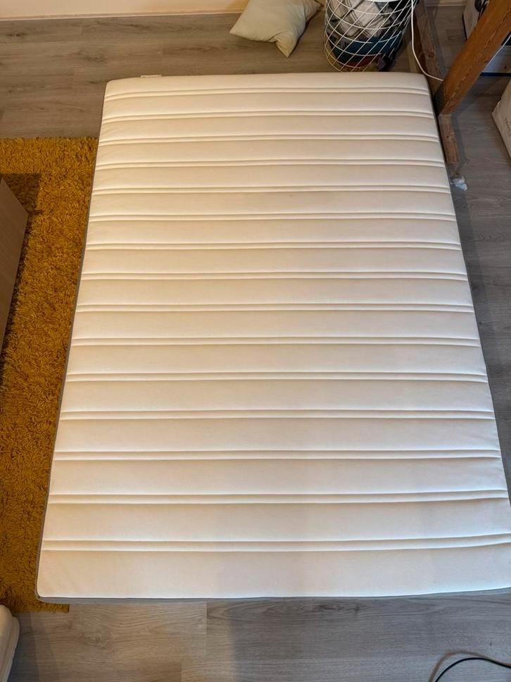 Mattress 140x200cm, Huis en Inrichting, Slaapkamer | Matrassen en Bedbodems, Zo goed als nieuw, 140 cm, Tweepersoons, Ophalen