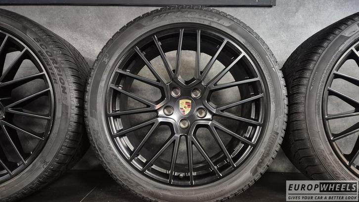 21 inch Porsche Cayenne 9Y06 9Y0 Winterbanden Spyder GTS, Auto-onderdelen, Banden en Velgen, Banden en Velgen, Winterbanden, 21 inch