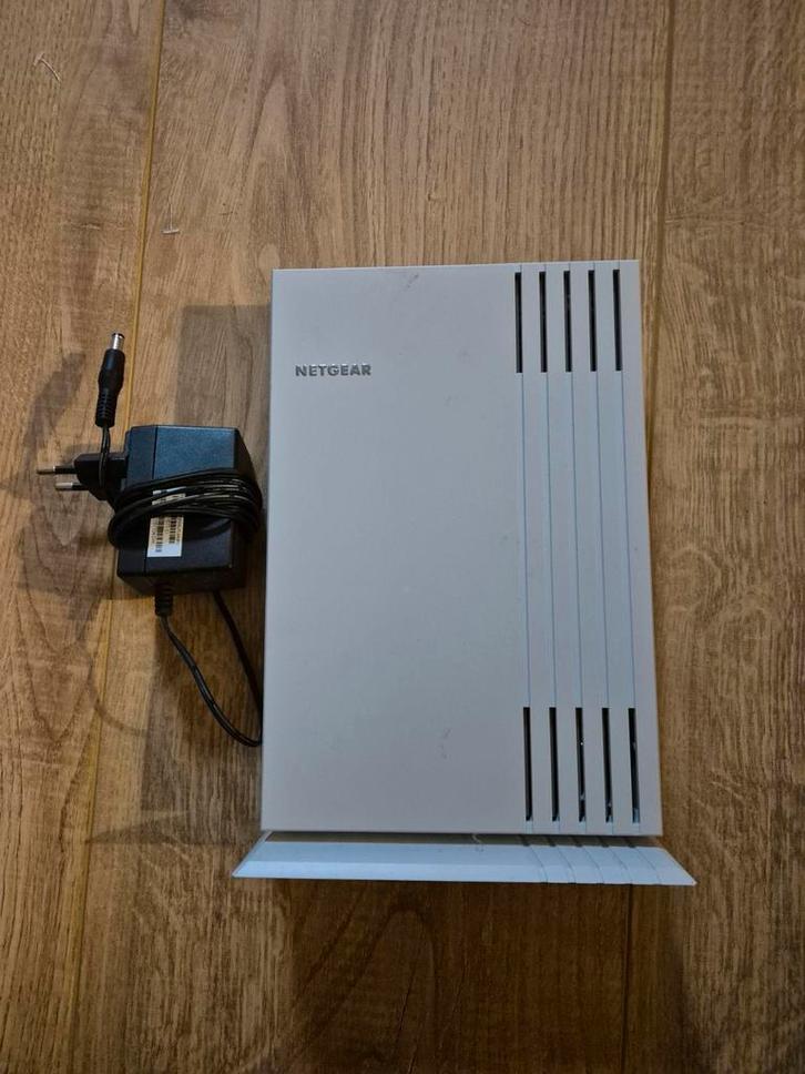 Netgear Wifi6 AX1800 (WAX202) Router, Computers en Software, Routers en Modems, Zo goed als nieuw, Ophalen of Verzenden