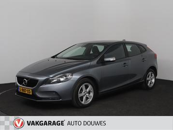 Volvo V40 2.0 T2 Inscription | Navigatie | Cruise | Stoelver beschikbaar voor biedingen