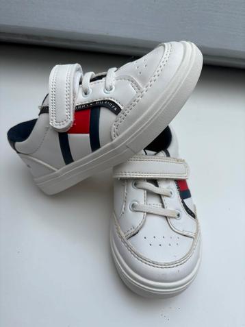 Tommy hilfiger sneaker maat 25 beschikbaar voor biedingen