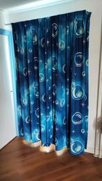 Gordijnen set met blauwe print, zonwerend, Gebruikt, Blauw, 100 tot 150 cm, Ophalen of Verzenden