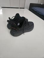 Yeezy Boost 350 V2 - Maat 38, Kleding | Heren, Schoenen, Zwart, Ophalen of Verzenden, Sneakers of Gympen, Gedragen