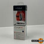 Fitbit charge hr heart rate + activity wristband rood | In d, Sport en Fitness, Hartslagmeters, Zo goed als nieuw