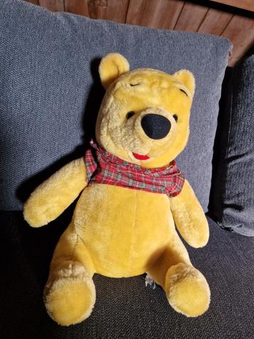 Winnie de Poeh Knuffel beschikbaar voor biedingen