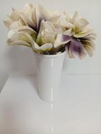 Kunstbloemen met vaas, Ophalen of Verzenden, Zo goed als nieuw, Binnen