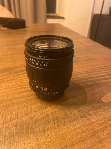 Tamron 28-105mm Lens beschikbaar voor biedingen