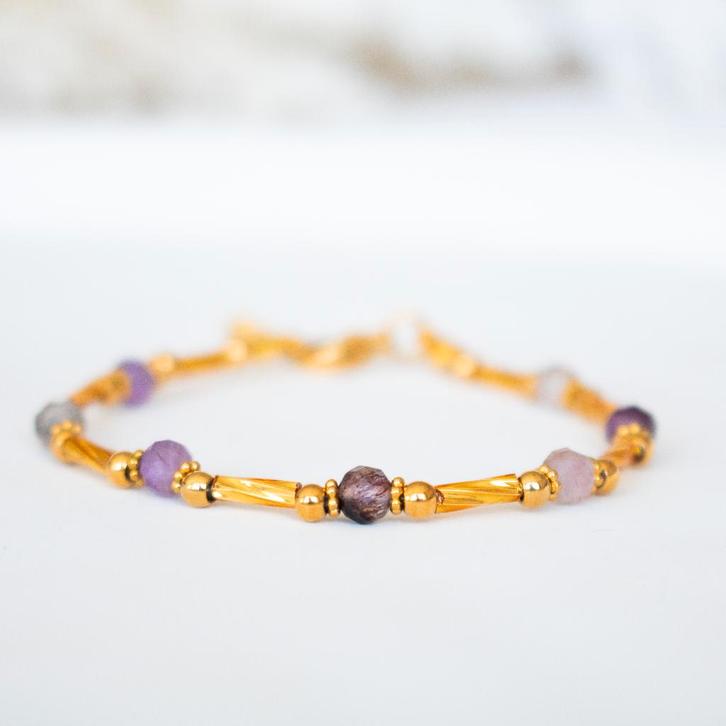 Armband met Super Seven kralen, Sieraden, Tassen en Uiterlijk, Armbanden, Nieuw, Staal, Paars, Met bedels of kralen, Met edelsteen