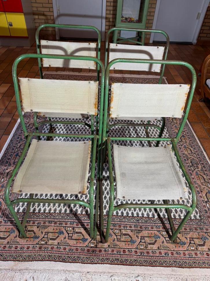 Vintage 4 Bruno Pollock PEL RP6 groene stapel stoelen.351, Antiek en Kunst, Antiek | Meubels | Stoelen en Banken, Ophalen