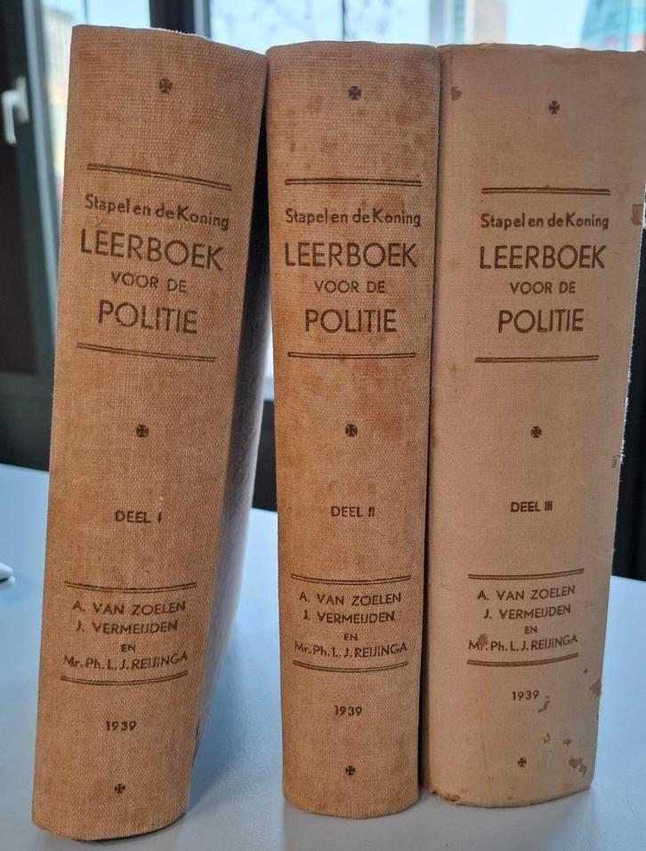 Leerboek voor de Politie 1939, Boeken, Studieboeken en Cursussen, Gelezen, Niet van toepassing, Beta, Ophalen of Verzenden