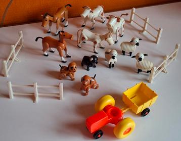 Vintage Fisher Price Boerderij dieren, hekjes en tractor beschikbaar voor biedingen