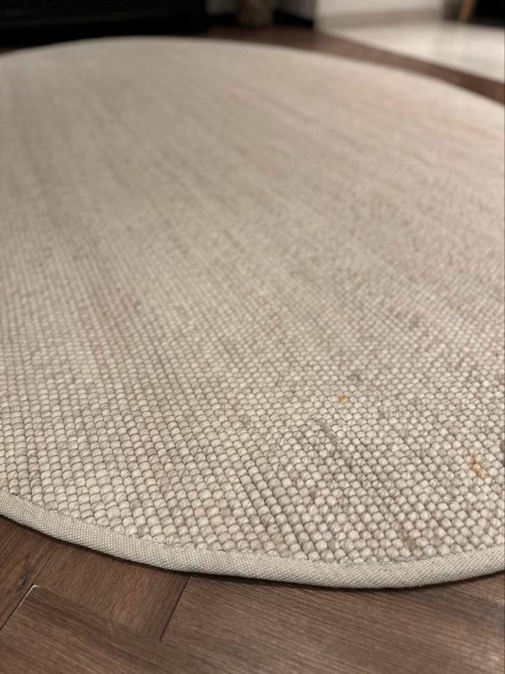 Vloerkleed Brinker Pebble Organisch Wol Creme 200x290, Huis en Inrichting, Stoffering | Tapijten en Kleden, Zo goed als nieuw