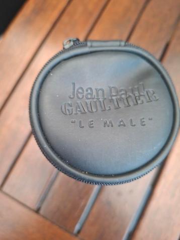 Jean Paul Gaultier beschikbaar voor biedingen