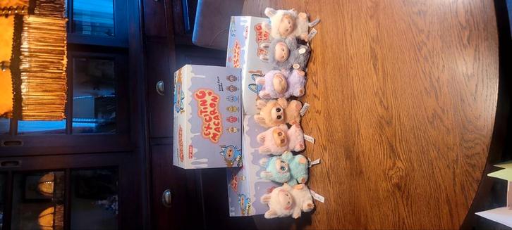 Te koop Labubu./ Secret / xxxxl, Verzamelen, Poppetjes en Figuurtjes, Nieuw, Ophalen of Verzenden