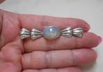 Zilveren Art Deco broche met aparte steen nr.969, Sieraden, Tassen en Uiterlijk, Broches, 4 tot 7 cm, Verzenden, Zo goed als nieuw