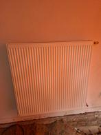 Compacte radiator - 90x90cm, Doe-het-zelf en Verbouw, Verwarming en Radiatoren, Ophalen, Gebruikt, Radiator, 60 tot 150 cm