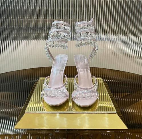 René caovilla hakken, Kleding | Dames, Schoenen, Nieuw, Schoenen met hoge hakken, Ophalen of Verzenden