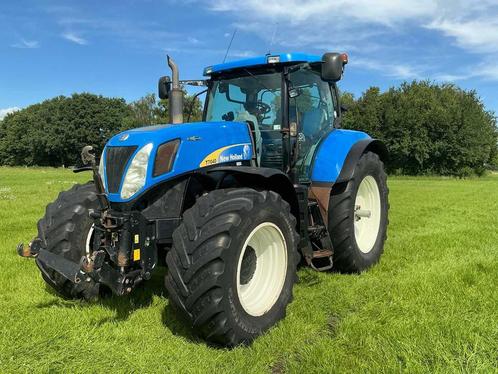 2010 New Holland T7040 Vierwielaangedreven landbouwtractor, Zakelijke goederen, Agrarisch | Tractoren, New Holland, Gebruikt