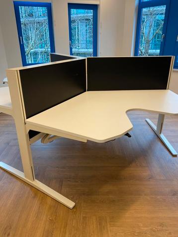 Kantoor meubels, sta tafel, kantoor bureau intrichting  beschikbaar voor biedingen
