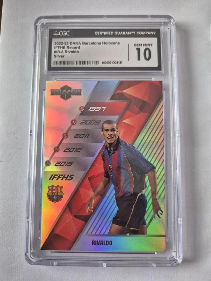 Rivaldo Legend Barcelona silver CGC 10 /50 - Zeldzaam!, Verzamelen, Sportartikelen en Voetbal, Nieuw, Spelerskaart, Buitenlandse clubs