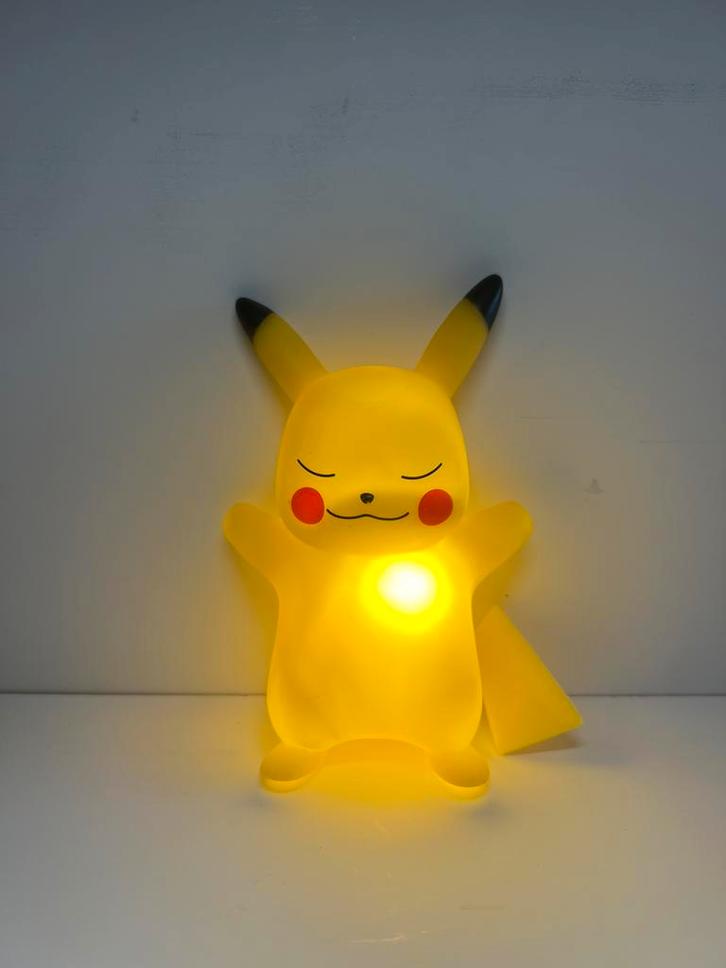 Pokémon Nachtlamp – Vang de Sfeer!, Kinderen en Baby's, Kinderkamer | Inrichting en Decoratie, Zo goed als nieuw, Lamp, Ophalen of Verzenden