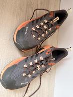 Berg/wandel schoenen maat 42 Merrell, Ophalen of Verzenden, Zo goed als nieuw, Schoenen