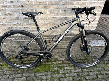Trek Superfly ATB. Mooie fiets voor een jonge ATB’er! beschikbaar voor biedingen