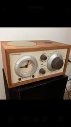 Super Mooie Tivoli Audio Model Three AM/FM- Klokradio, Verzenden, Gebruikt, Radio