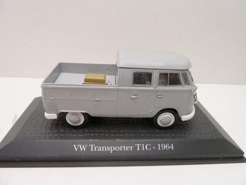 Volkswagen T1 Doka  ''edition Atlas '', Hobby en Vrije tijd, Modelauto's | 1:43, Zo goed als nieuw, Auto, Overige merken, Ophalen of Verzenden