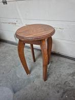 Antiek / vintage plantentafeltje / krukje, Huis en Inrichting, Krukjes, Ophalen of Verzenden, Zo goed als nieuw, Hout