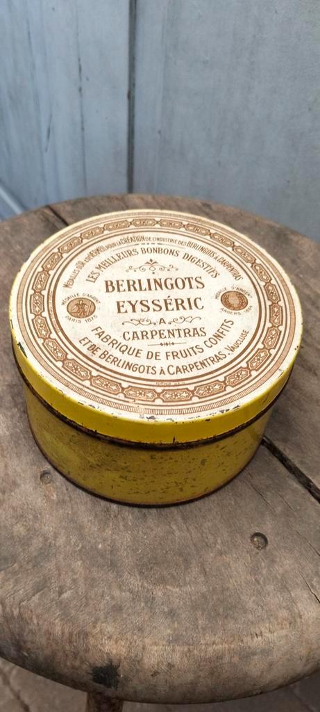 Brocante Franse snoep koek blikje Frankrijk, Verzamelen, Blikken, Zo goed als nieuw, Overige, Ophalen of Verzenden