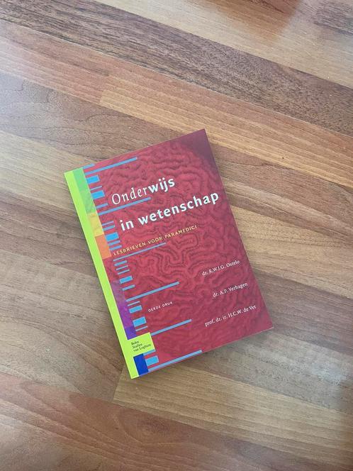 Onderwijs in wetenschap (huidtherapie), Boeken, Wetenschap, Zo goed als nieuw, Ophalen of Verzenden
