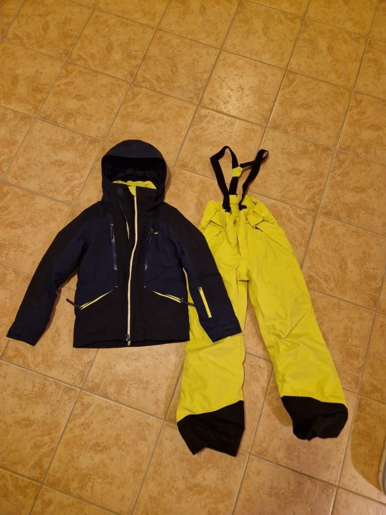 Wedze ski broek en ski jas voor kinderen 10-11 jaar, Kinderen en Baby's, Ophalen, Zo goed als nieuw, Maat 140