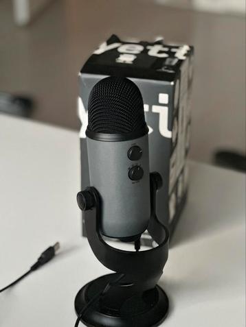 Blue Yeti microfoon beschikbaar voor biedingen
