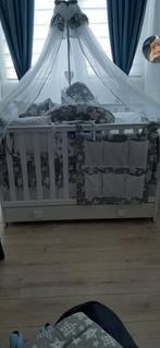 Ik verkoop een kinderbedje met toebehoren, Ophalen of Verzenden, Zo goed als nieuw, Overige merken