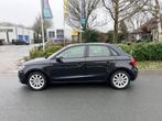 Audi A1 Sportback 1.2 TFSI 86PK Airco•Navi•Cruise, Auto's, Voorwielaandrijving, Euro 5, Zwart, 4 cilinders