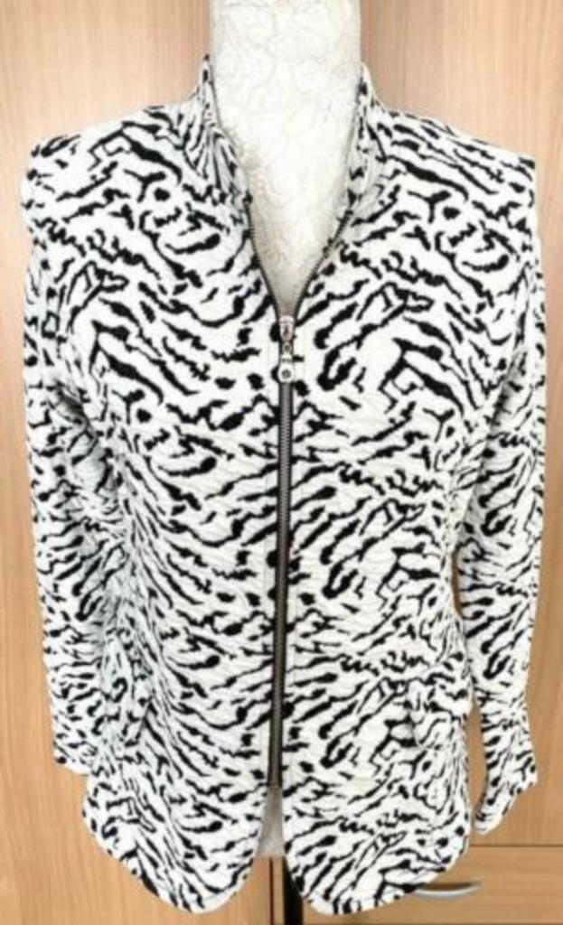Angelle Milan jasje maat L, Kleding | Dames, Jasjes, Kostuums en Pakken, Zo goed als nieuw, Jasje, Maat 42/44 (L), Zwart, Ophalen of Verzenden