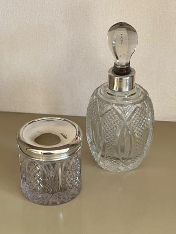 TOILETTAFELPOT- OF WATTENPOT/ZALFPOT EN PARFUMFLES beschikbaar voor biedingen