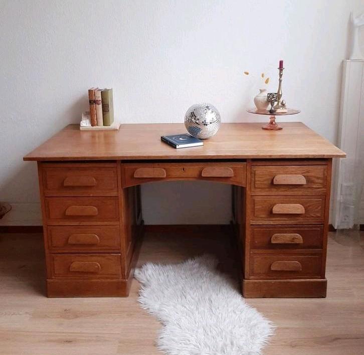 Antiek bureau | Vintage bureau, Antiek en Kunst, Antiek | Kantoor en Zakelijk, Ophalen